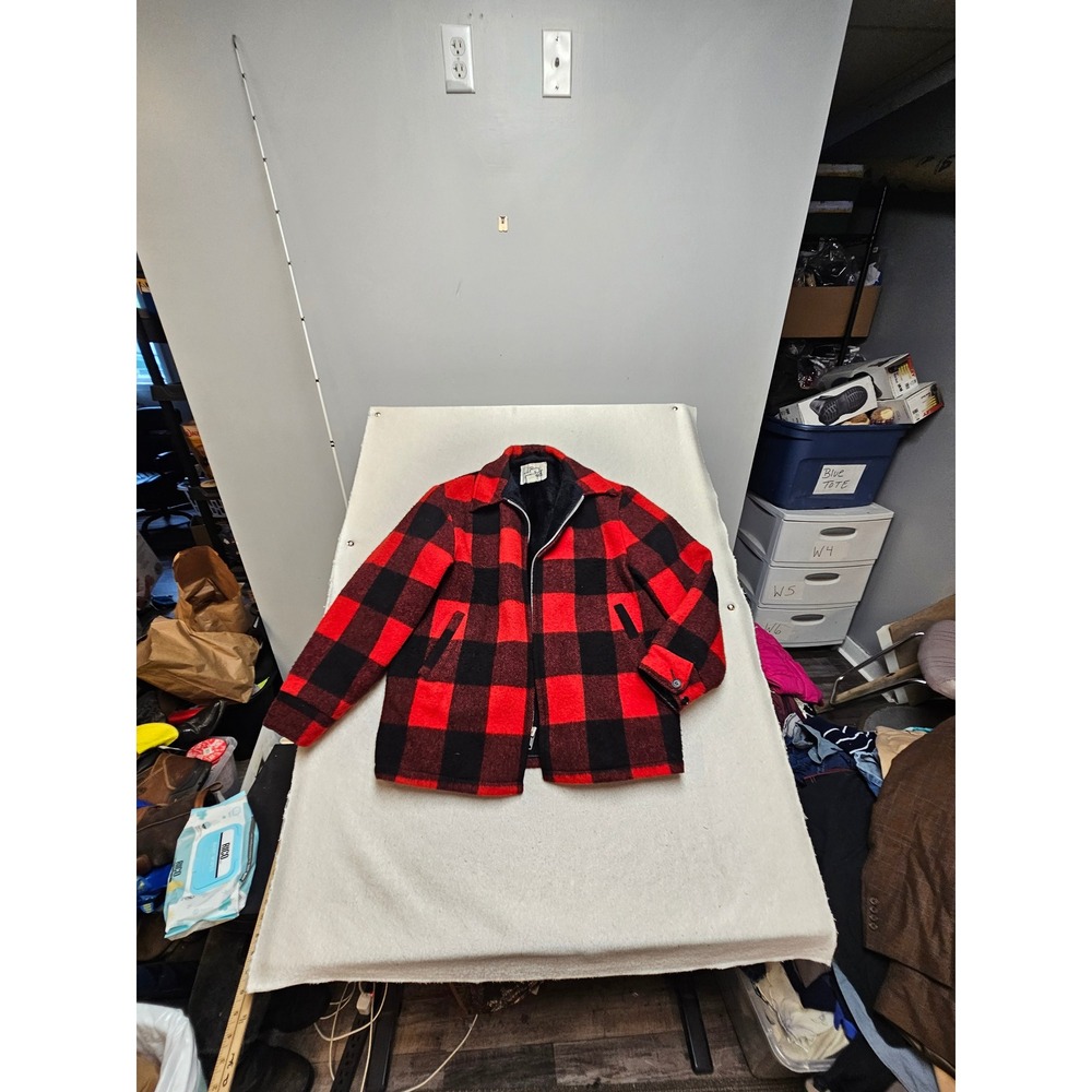Vintage Woolrich Buffalo Plaid Wool Jacket Red Black Faux Fur Lined Large USA